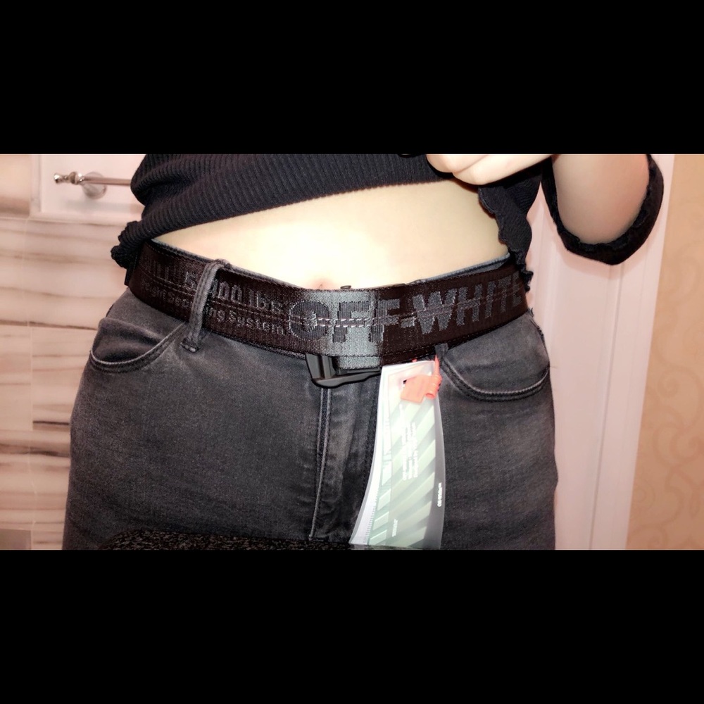 Black off-white belt